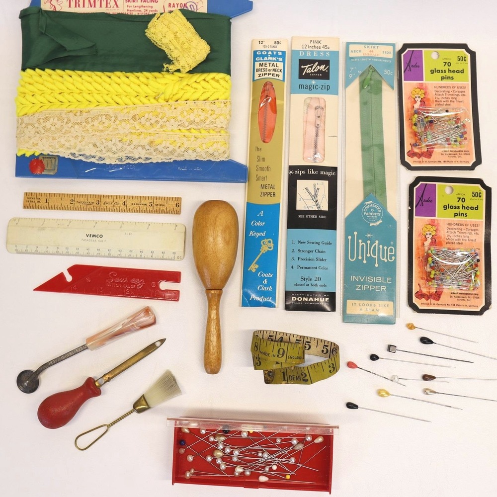 Vintage Sewing Notions Lot Dritz Tracing Wheel Talon Zippers Glass Head Pins